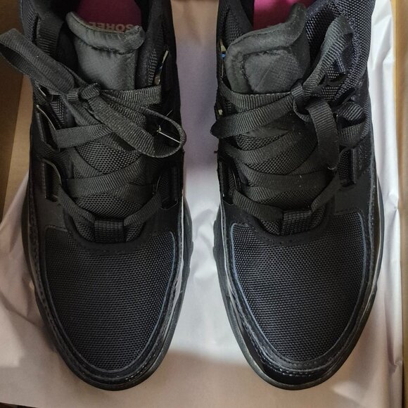 SOREL CHUKKA AURORA ANKLE BOOTS - Size 39.  In New Condition - Picture 2 of 8